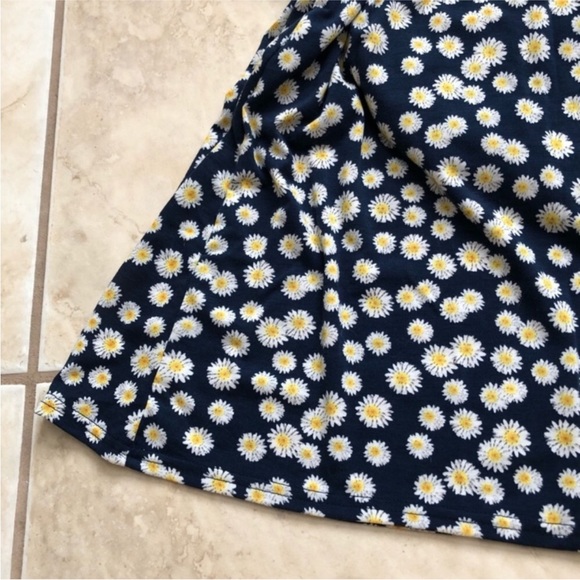 Suzanne Betro Daisy Tunic Blouse - Picture 4 of 5